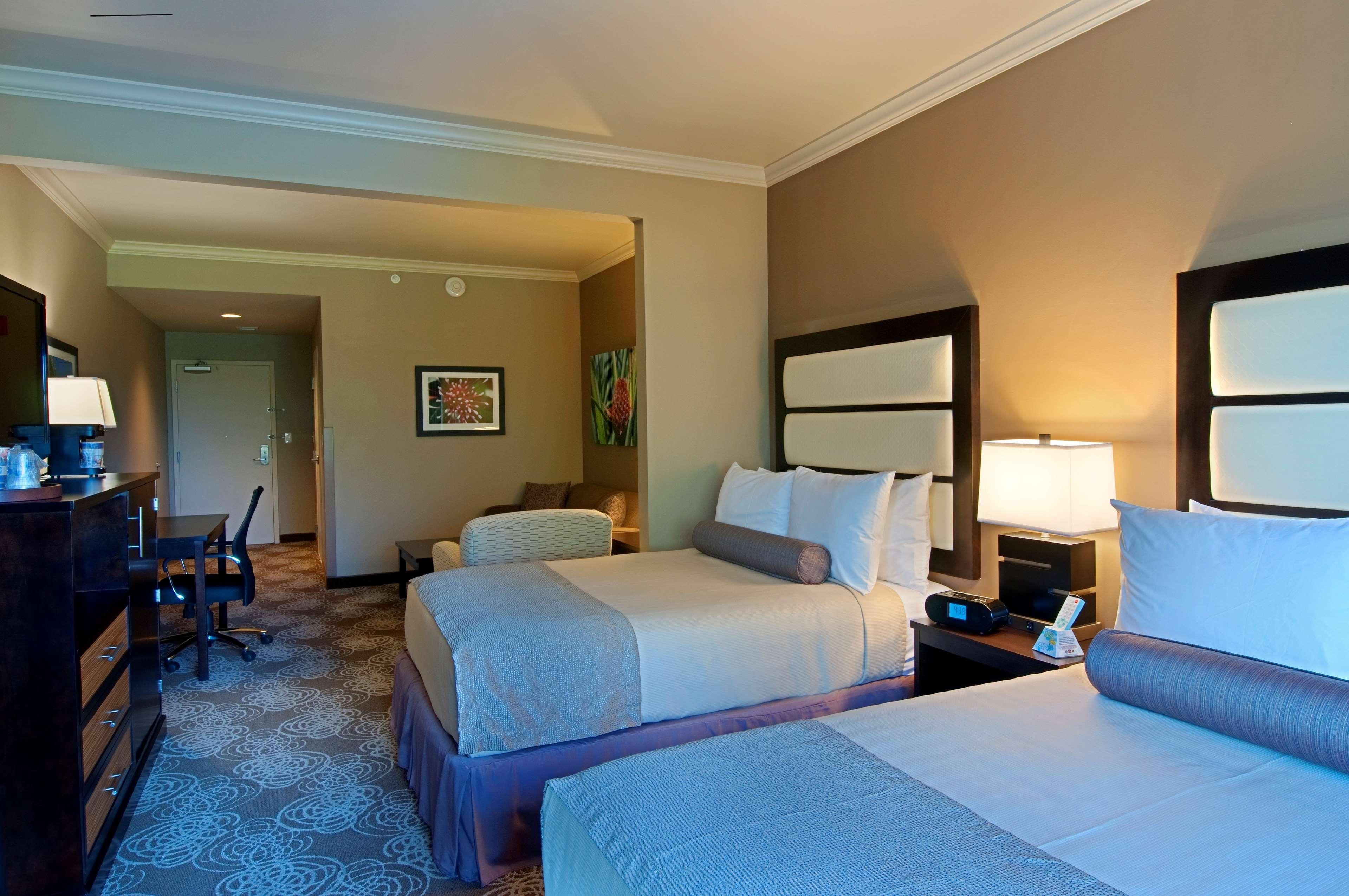 Best Western Plus Miami Airport North Hotel & Suites Майами-Спрингс Экстерьер фото